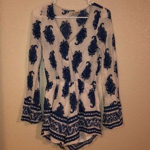 Bell sleeve romper❤️